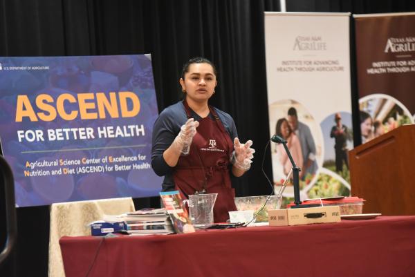 A cooking demonstration that provided meeting participants with information on how to  prepare a healthy meal.